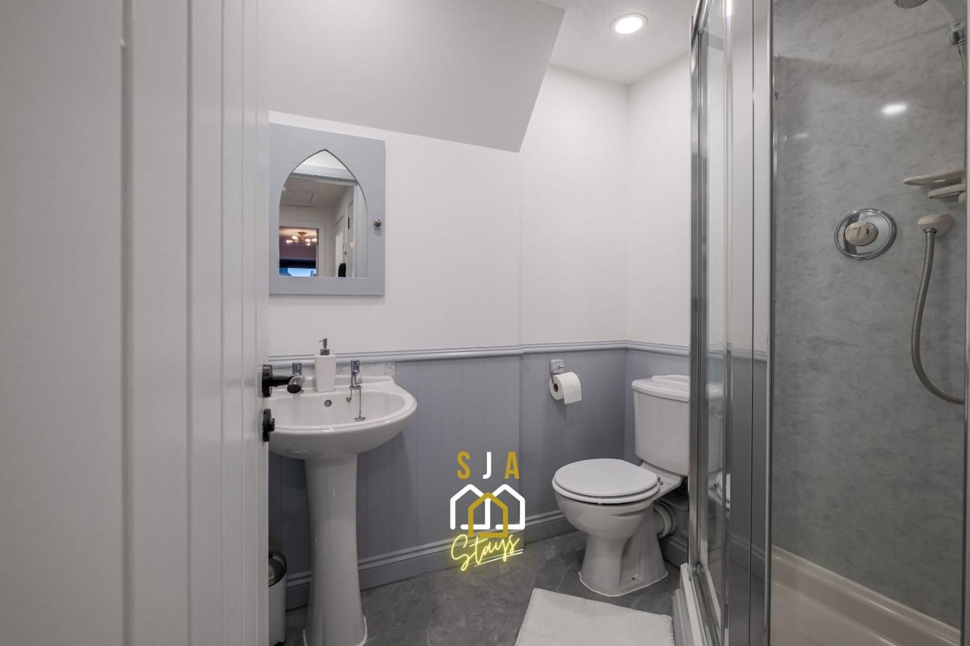 Apartment Hardgate Hideaway - Sja - 2 Bed Aberdeen